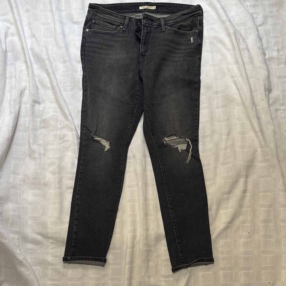 Levi's Black Distressed Women's Jeans
